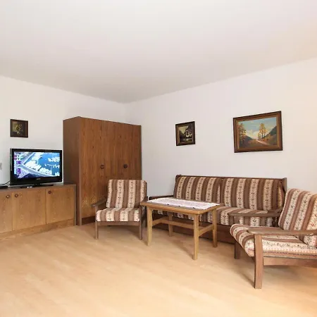 Roemerhof-1 By Interhome Lejlighed *